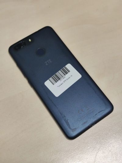 Лот: 25437754. Фото: 1. Телефон ZTE Blade V9. Телефоны в разбор