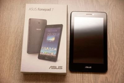 Лот: 12955516. Фото: 1. Планшет Asus Fonepad 7, бу, отличное... Планшеты