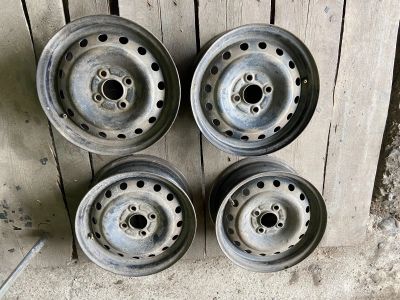 Лот: 17393500. Фото: 1. Штампованные диски Nissan j 14x5... Диски