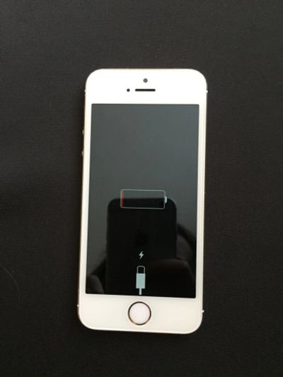 Лот: 7857510. Фото: 1. Apple 5s gold. Другое (смартфоны, связь, навигация)