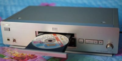 Лот: 4972754. Фото: 1. SACD проигрыватель Sony SCD-XB9. CD-проигрыватели и чейнджеры