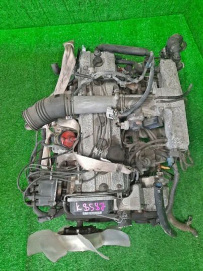 Лот: 16691959. Фото: 1. Двигатель Toyota Crown GS141 1G-FE... Двигатель и элементы двигателя