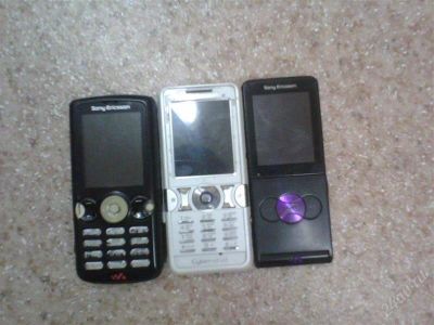 Лот: 2154925. Фото: 1. Продам 3 телефон Sony ericsson. Кнопочные мобильные телефоны