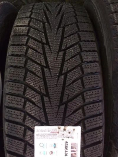 Лот: 19442999. Фото: 1. шины 215/65 R16 Hankook W616 Зимние. Шины