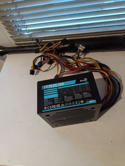 Лот: 20552720. Фото: 1. Aero cool vx plus 700w 24pin... Корпуса, блоки питания