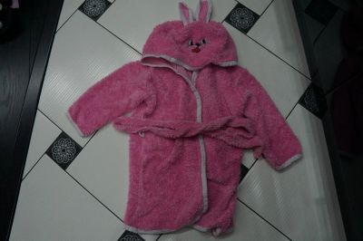 Лот: 3698424. Фото: 1. Халат махровый девочка 3 года. Нижнее белье
