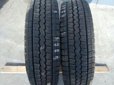 Лот: 14808552. Фото: 1. #328 195/80 R15LT Dunlop Winter... Шины