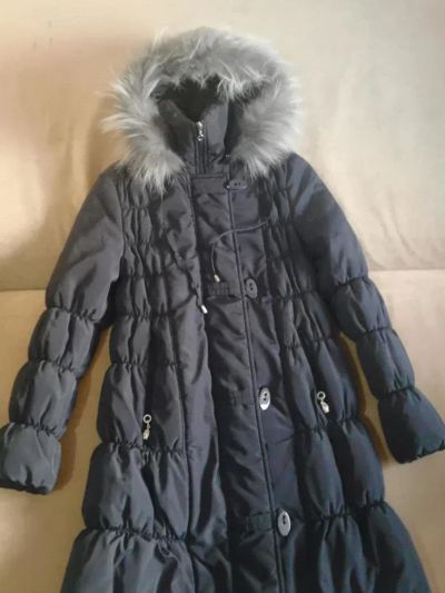 Лот: 10532976. Фото: 1. Пальто зимнее для беременных. Верхняя одежда