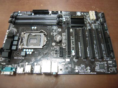 Лот: 7872374. Фото: 1. Материнская плата 1150 ATX Gigabyte... Материнские платы