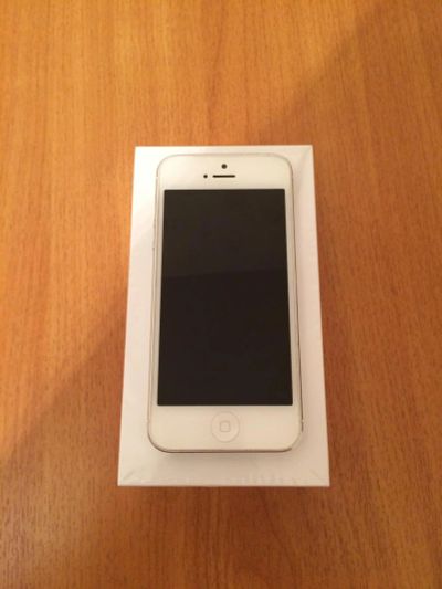 Лот: 6928697. Фото: 1. Продам iPhone 5 16gb. Смартфоны