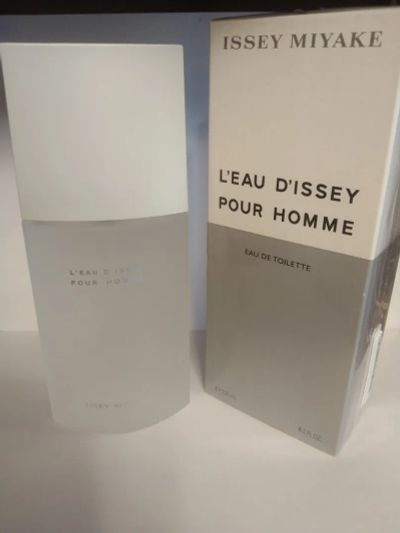 Лот: 13652130. Фото: 1. Issey Miyake L'Eau d'Issey Pour... Мужская парфюмерия