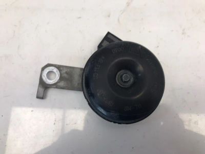 Лот: 21704143. Фото: 1. сигнализатор звуковой Toyota Raize... Двигатель и элементы двигателя