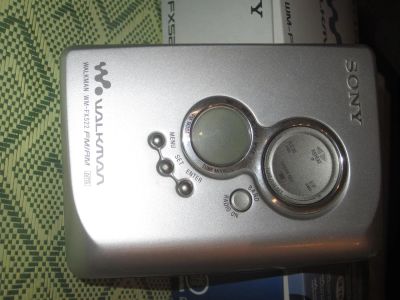 Лот: 3090935. Фото: 1. кассетный плеер - радио SONY Walkman... Плееры