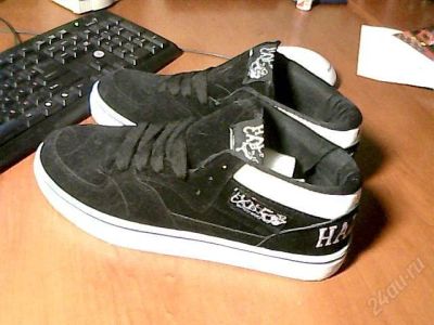 Лот: 1123602. Фото: 1. Vans. Кеды, кроссовки, слипоны