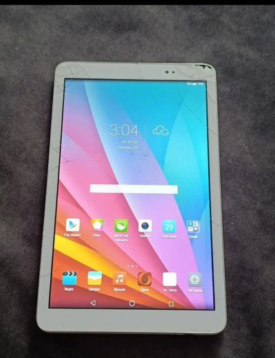 Лот: 25756177. Фото: 1. Планшет Huawei ags5-l09. Планшеты