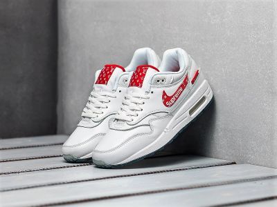 Лот: 11176661. Фото: 1. Кроссовки Nike Air Max 1 x Supreme. Кеды, кроссовки, слипоны