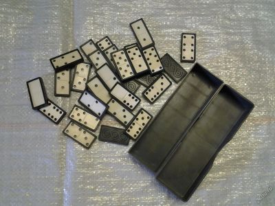 Лот: 5755540. Фото: 1. домино (240\01). Настольные игры, карты