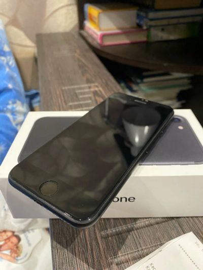 Лот: 16996424. Фото: 1. Iphone 7 32gb. Смартфоны