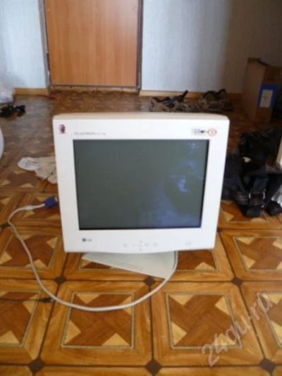 Лот: 433487. Фото: 1. Монитор LG 795FT - 17'' + USB... ЭЛТ-мониторы