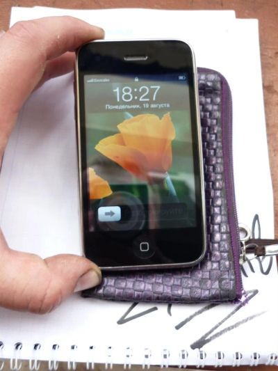Лот: 3082363. Фото: 1. IPHONE 3g 8gb американец все гуд... Смартфоны