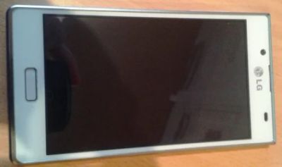 Лот: 3509273. Фото: 1. LG Optimus L7. Смартфоны