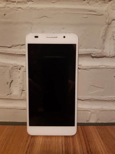 Лот: 12590916. Фото: 1. Honor 6. Смартфоны