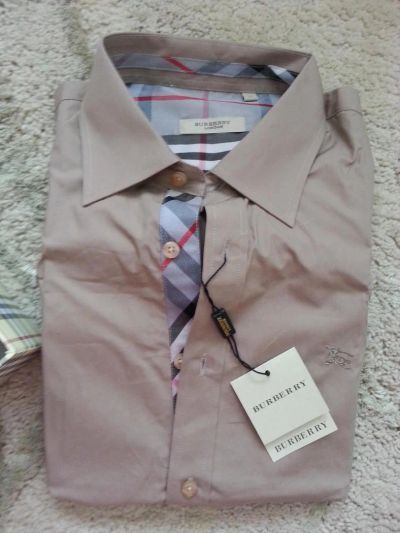 Лот: 6437565. Фото: 1. мужская рубашка burberry р. 48. Рубашки, водолазки