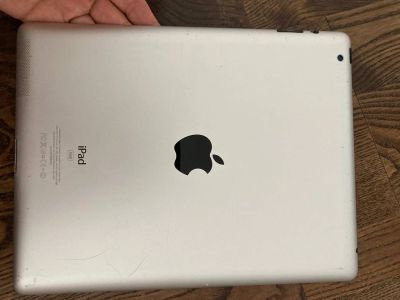 Лот: 19015089. Фото: 1. Планшет Apple iPad 2 16Gb. Планшеты
