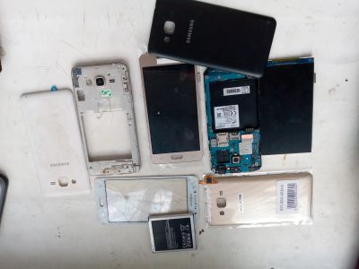 Лот: 18953523. Фото: 1. Смартфон на восстановление Samsung... Другое (смартфоны, связь, навигация)