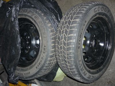 Лот: 3226895. Фото: 1. Good Year Ice Navi 185/65 R14... Шины на дисках