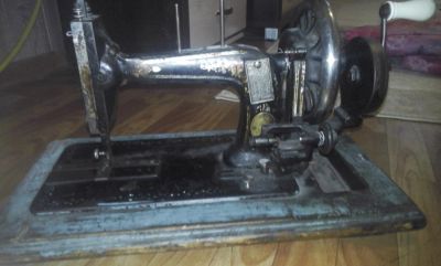 Лот: 8504852. Фото: 1. Старинная швейная машинка nan-mahines. Швейная, вязальная