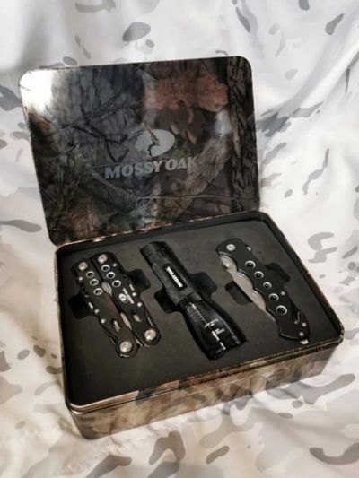 Лот: 17036796. Фото: 1. Нож фонарь мультитул Mossy Oak... Инструмент и аксессуары для туризма