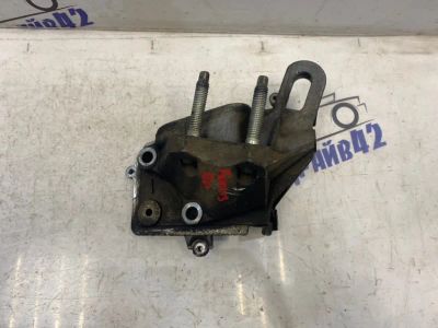 Лот: 21711281. Фото: 1. опора двигателя Ford Focus CB4. Двигатель и элементы двигателя