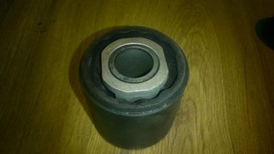 Лот: 8996598. Фото: 1. Сайлентблок Mazda 3,Axela. задний... Ходовая, подвеска, рулевое управление