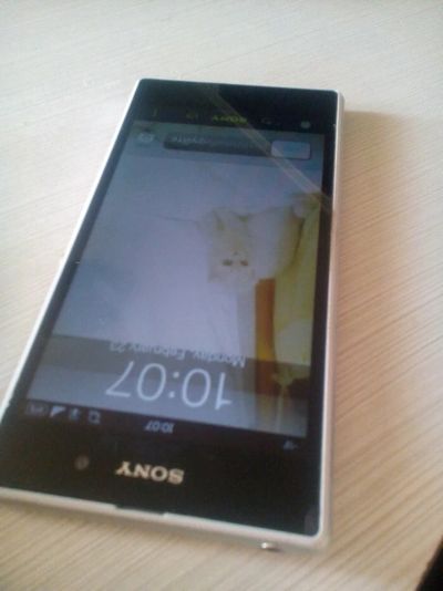 Лот: 5107739. Фото: 1. sony xperia z1 белый LTE россия... Смартфоны