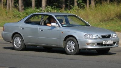 Лот: 9919699. Фото: 1. Toyota Vista SV43 по запчастям. Авто в разбор