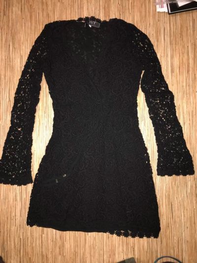 Лот: 11147519. Фото: 1. Кружевное платье LIST Boutique... Платья