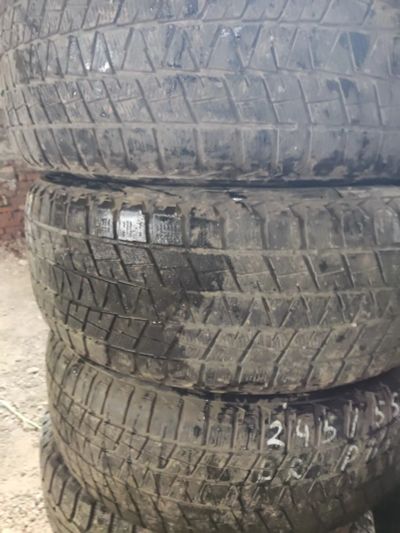 Лот: 19552942. Фото: 1. Bridgestone Dm-v 245/55 R19 4... Шины