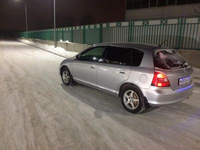 Лот: 10806681. Фото: 1. Продам Honda civic 2001 год. Автомобили