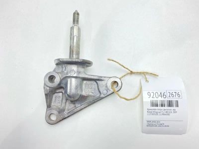 Лот: 23574251. Фото: 1. Кронштейн опоры двигателя Nissan... Двигатель и элементы двигателя