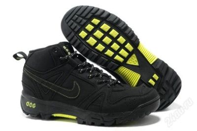Лот: 2269979. Фото: 1. Теплые кроссовки NIKE. Кеды, кроссовки, слипоны