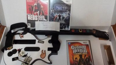 Лот: 10293443. Фото: 1. Игры для Nintendo Wii - Guitar... Игры для консолей