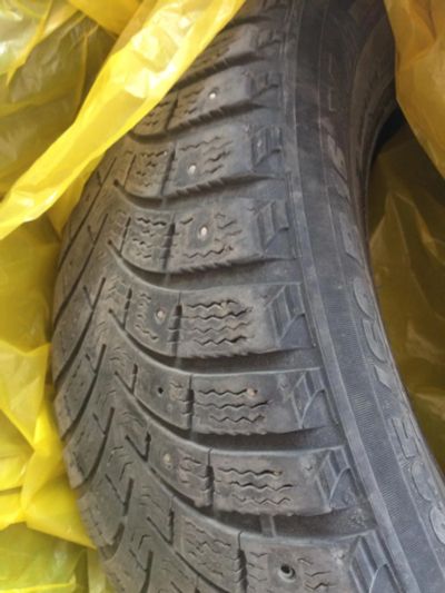Лот: 6342143. Фото: 1. Hakkapeliitta 215 /60 R16 ТРИ... Шины