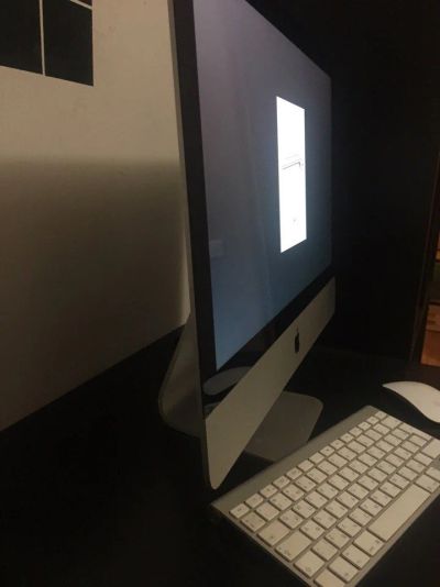 Лот: 9591478. Фото: 1. Apple iMac 21,5" Core i5 2,7 ГГц... Моноблоки