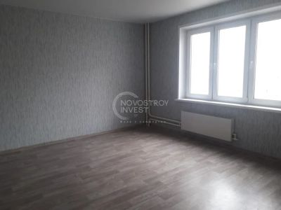 Лот: 19630639. Фото: 1. Красноярск Светлова ул., 40,. Квартиры, студии