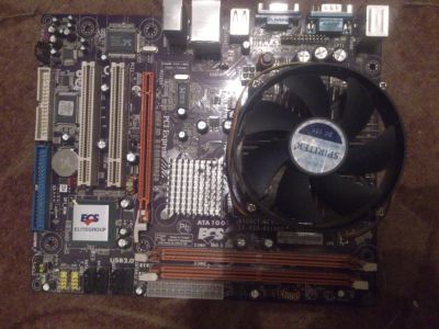 Лот: 5798285. Фото: 1. ECS 945GCT-M2 v1.0 + Celeron E3300... Материнские платы