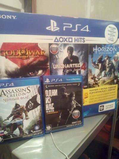 Лот: 12032585. Фото: 1. Sony Playstation 4 Slim (5игр). Игры для консолей