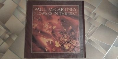 Лот: 17174232. Фото: 1. Винил Paul McCartney ‎– Flowers... Аудиозаписи