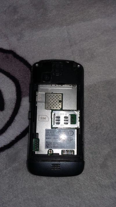 Лот: 7538231. Фото: 1. Nokia c5-03+nokia 6700. Кнопочные мобильные телефоны