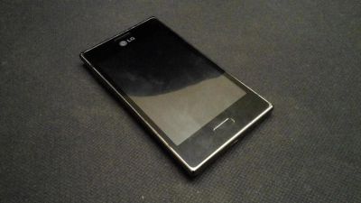 Лот: 6306870. Фото: 1. Смартфон LG Optimus L5 E612. Смартфоны